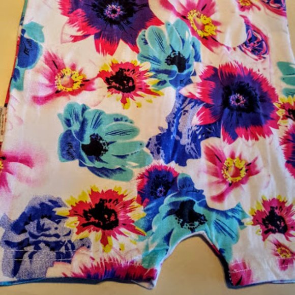**TWO Cotton Knit Rompers, NWOT 12-18mo, Can be $10.00w/$4.99shipping - Picture 9 of 10